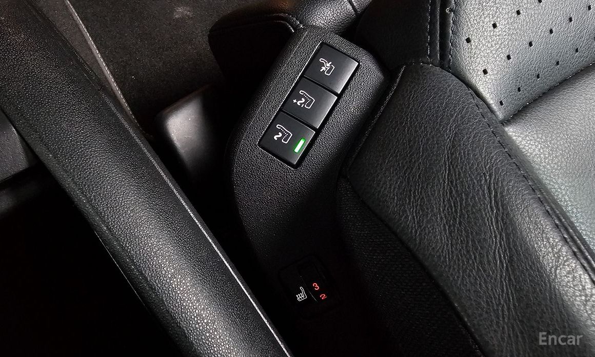 Grand C4 Spacetourer 1. 5 BlueHDi Shine 19