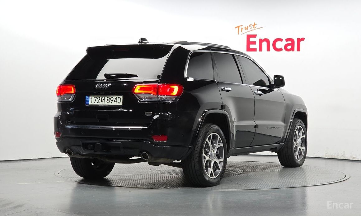 Grand Cherokee 3. 6 Overland WK2 3