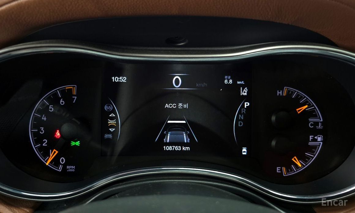 Grand Cherokee 3. 6 Overland WK2 9