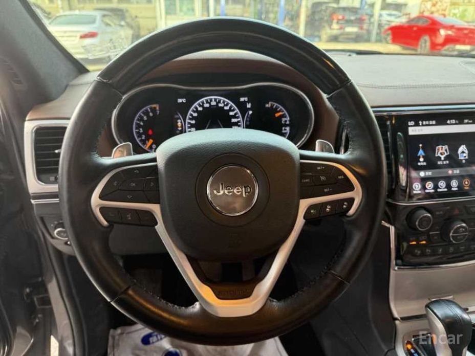 Grand Cherokee 3. 6 Summit WK2 8