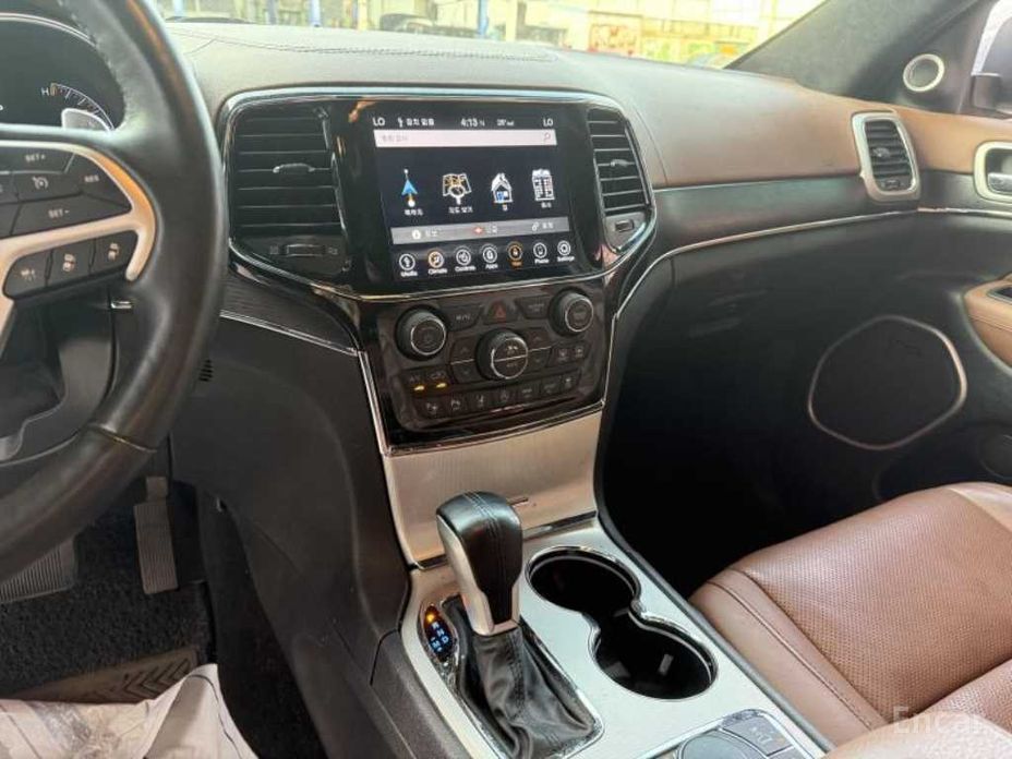 Grand Cherokee 3. 6 Summit WK2 12