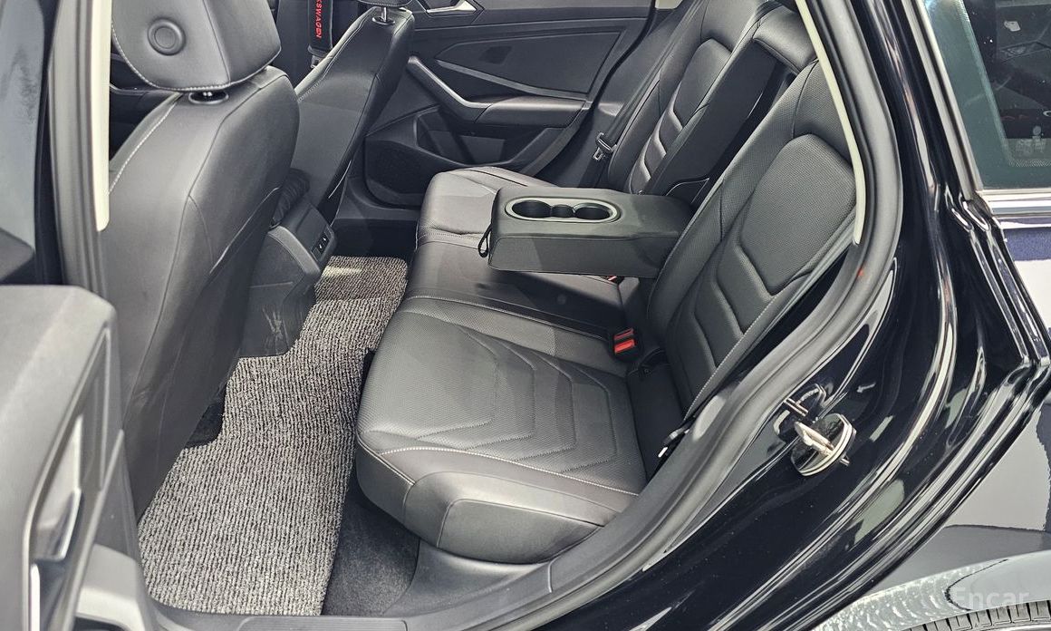 Jetta 7th Generation 1.4 TSI Prestige 13
