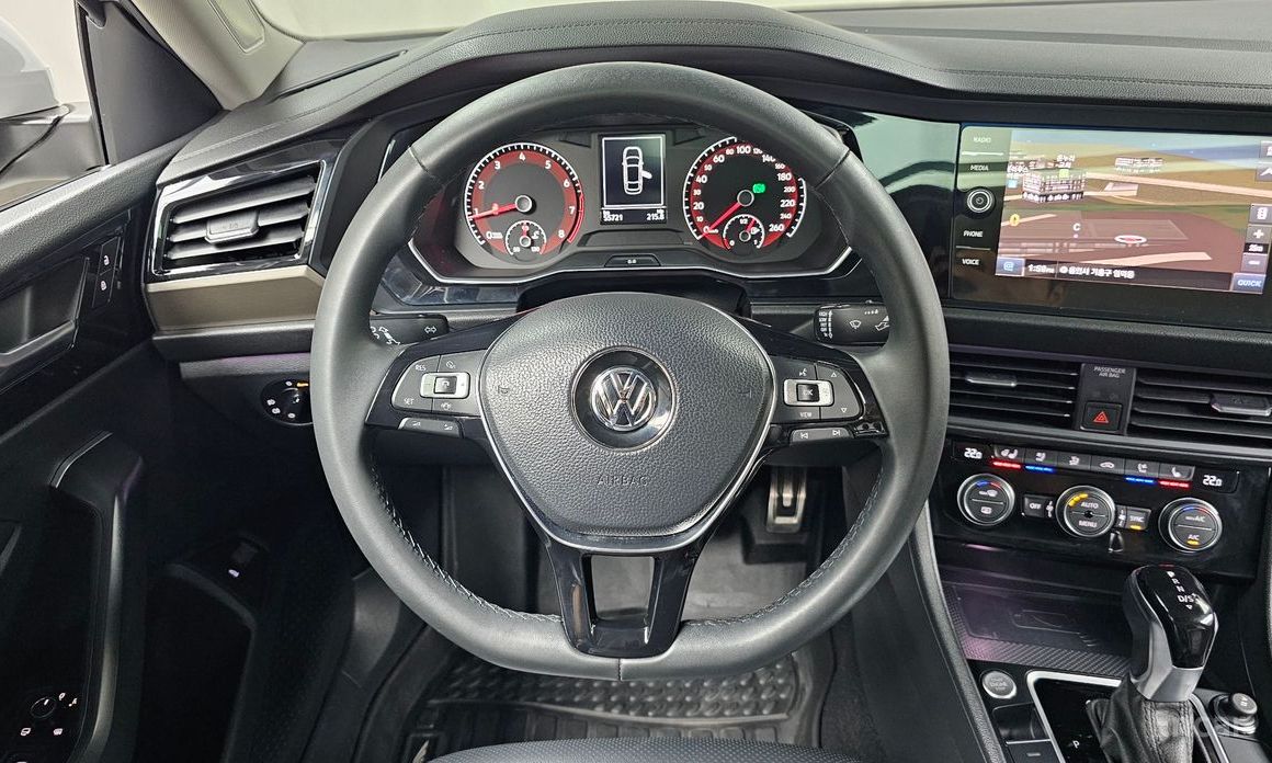 Volkswagen Jetta 7th Generation 1.4 TSI Prestige №14