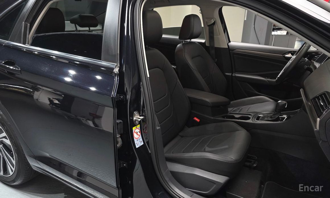 Jetta 7th Generation 1.4 TSI Prestige 11