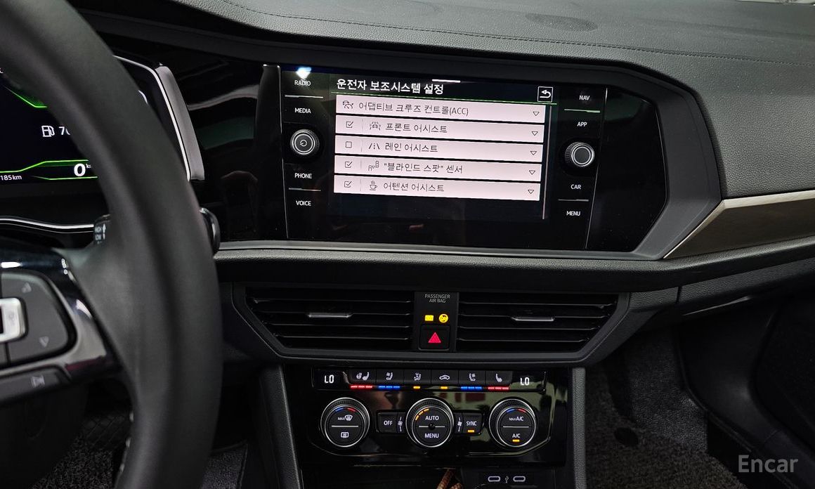 Volkswagen Jetta 7th Generation 1.4 TSI Prestige №16