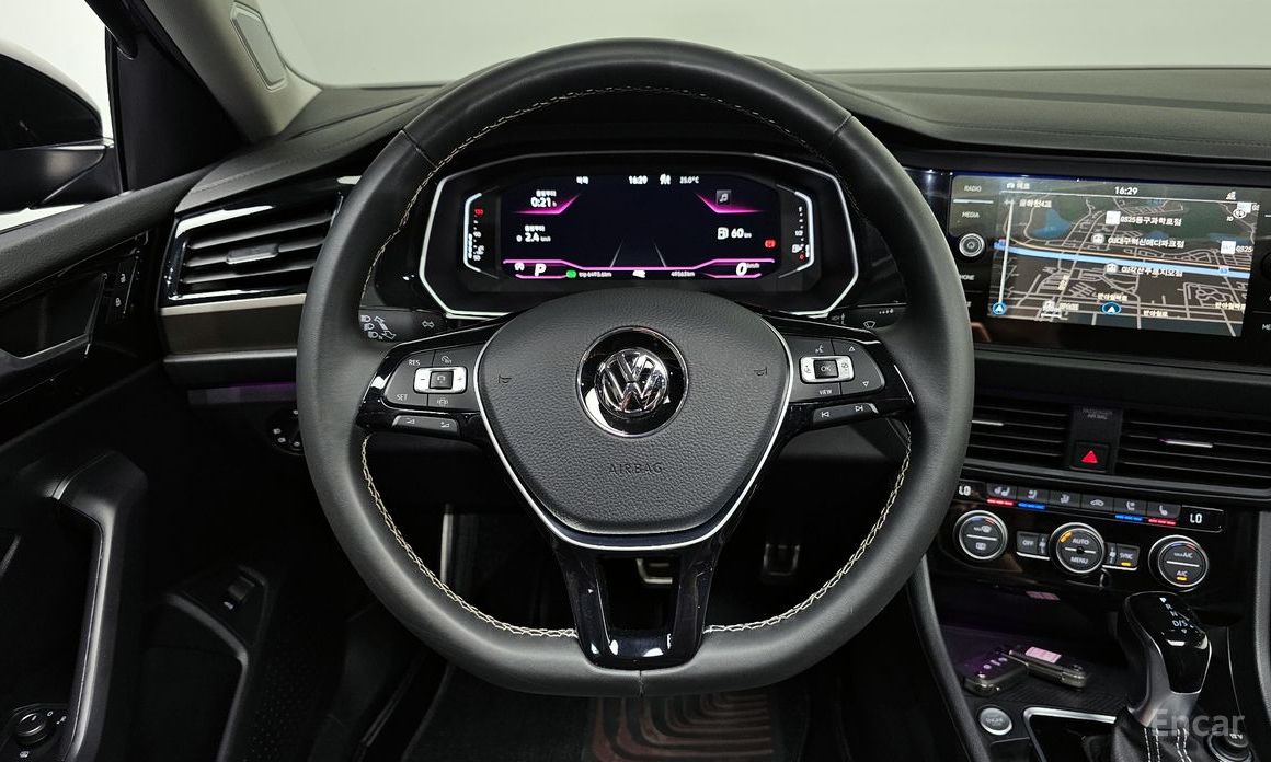 Volkswagen Jetta 7th Generation 1.4 TSI Prestige №14