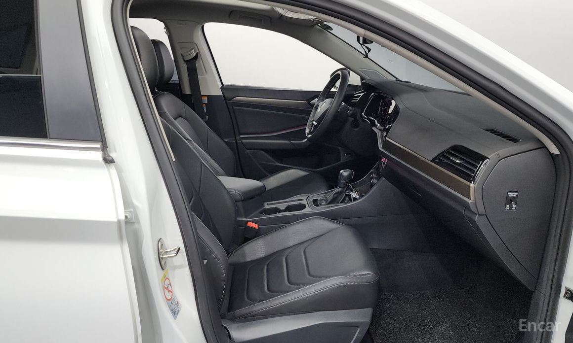 Jetta 7th Generation 1.4 TSI Prestige 12