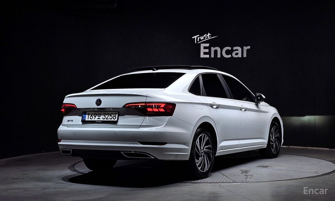 Volkswagen Jetta 7th Generation 1.4 TSI Prestige №3