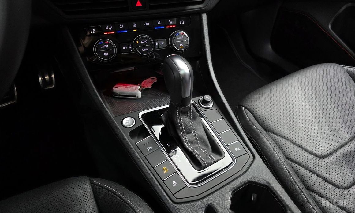 Volkswagen Jetta 7th Generation 1.4 TSI Prestige №10
