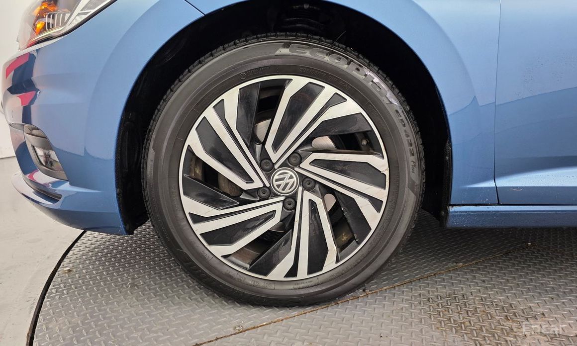 Volkswagen Jetta 7th Generation 1.4 TSI Prestige №6