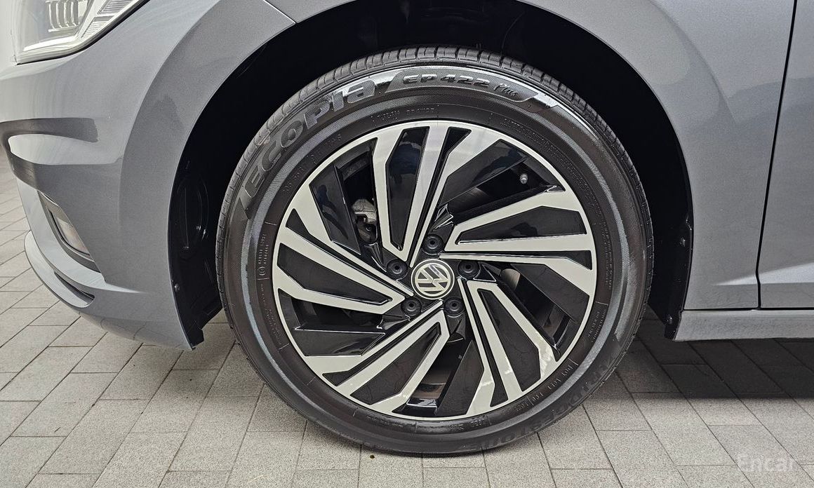 Volkswagen Jetta 7th Generation 1.4 TSI Prestige №6