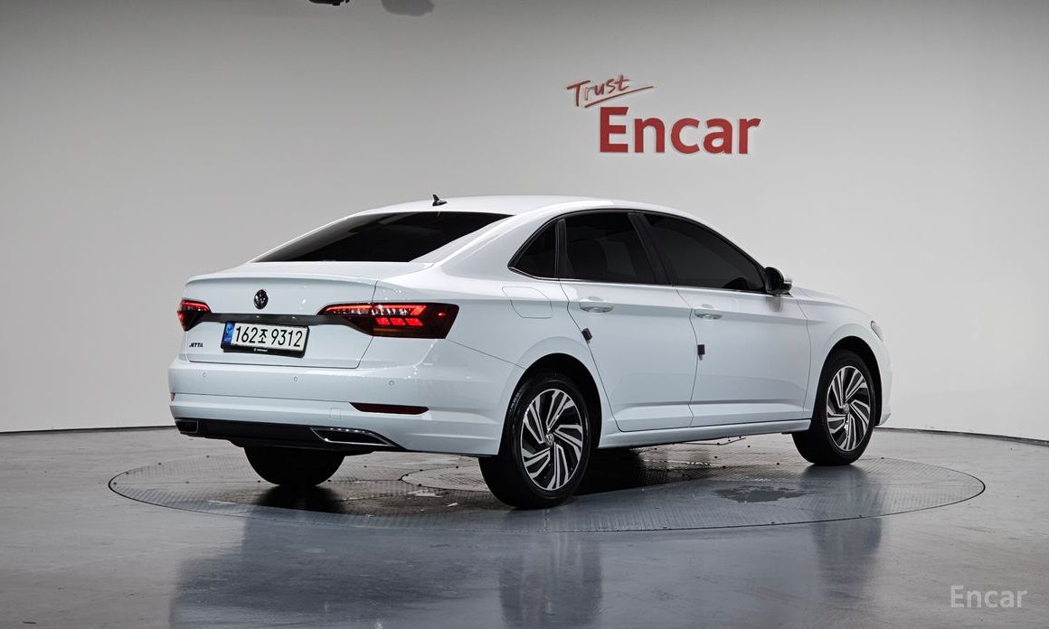 Volkswagen Jetta 7th Generation 1. 4 TSI Premium №2