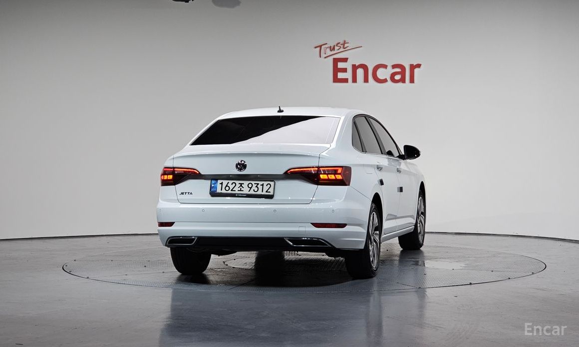 Volkswagen Jetta 7th Generation 1. 4 TSI Premium №4