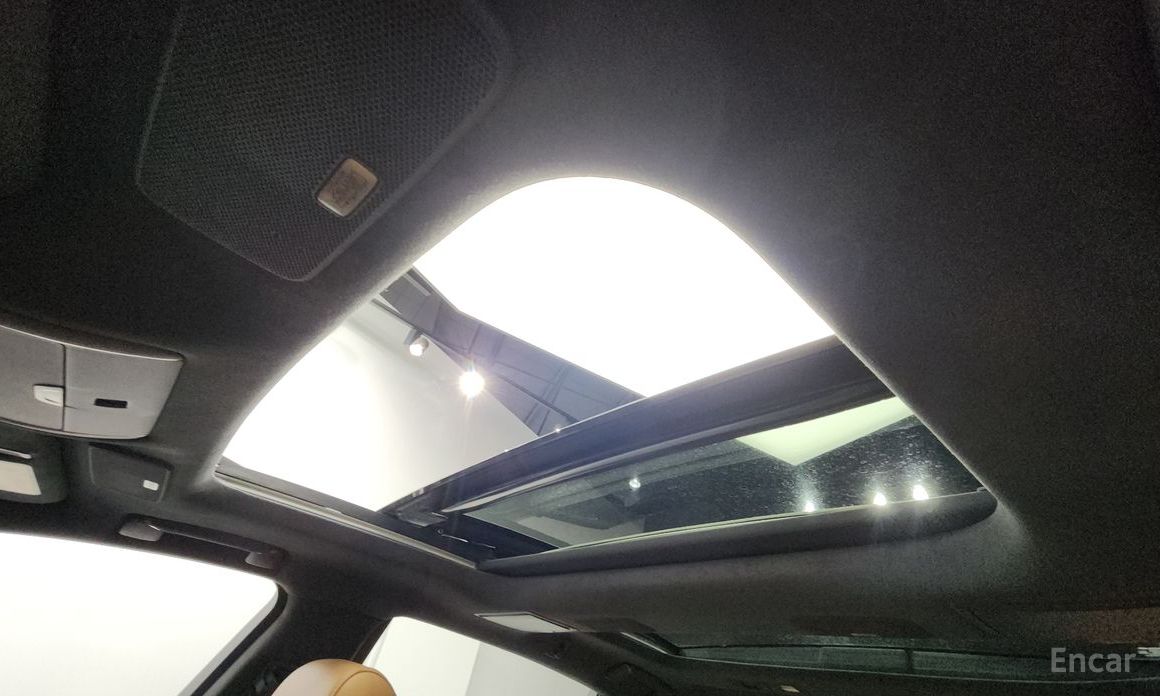 LS500 5th Generation 3.5 Luxury AWD 19