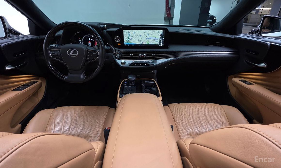LS500 5th Generation 3.5 Platinum AWD 8