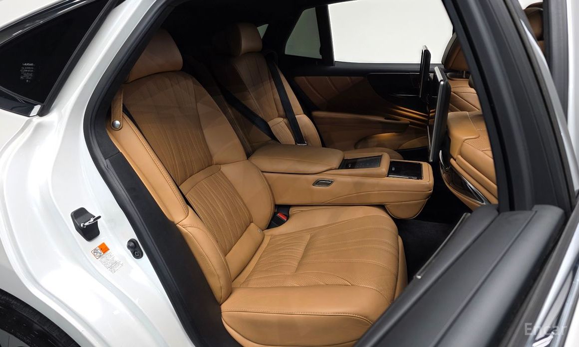 LS500 5th Generation 3.5 Platinum AWD 12