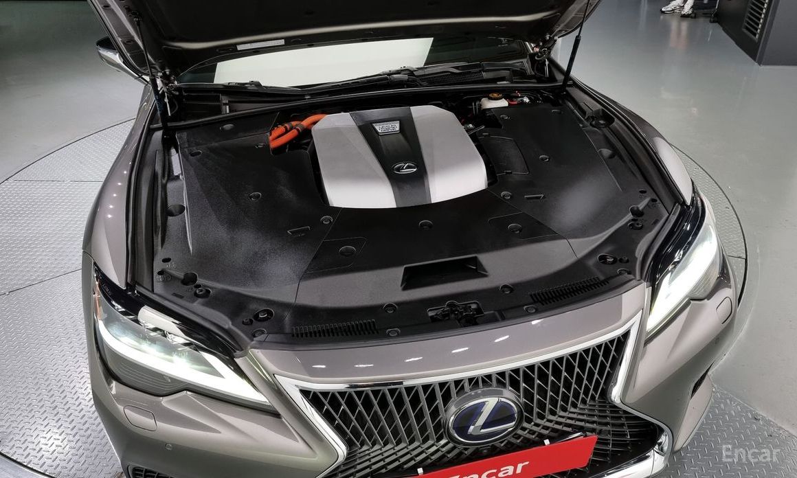 Lexus LS500h 5th Generation 3.5 Platinum AWD №7