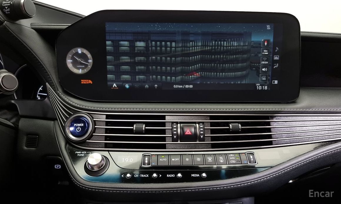 Lexus LS500h 5th Generation 3.5 Platinum AWD №15