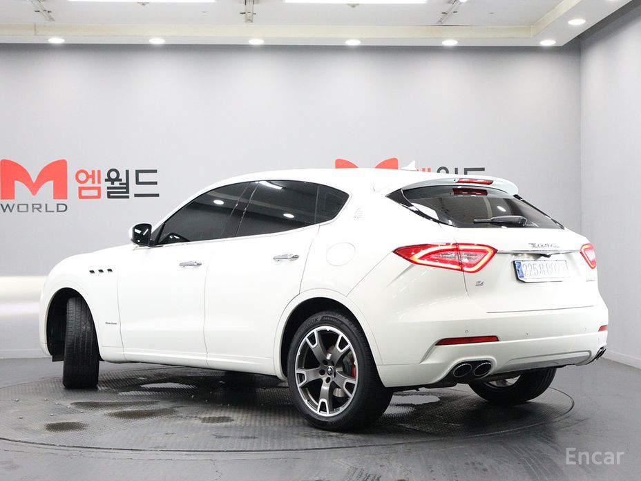 Maserati Levante 3.0 AWD Gran Russo №5