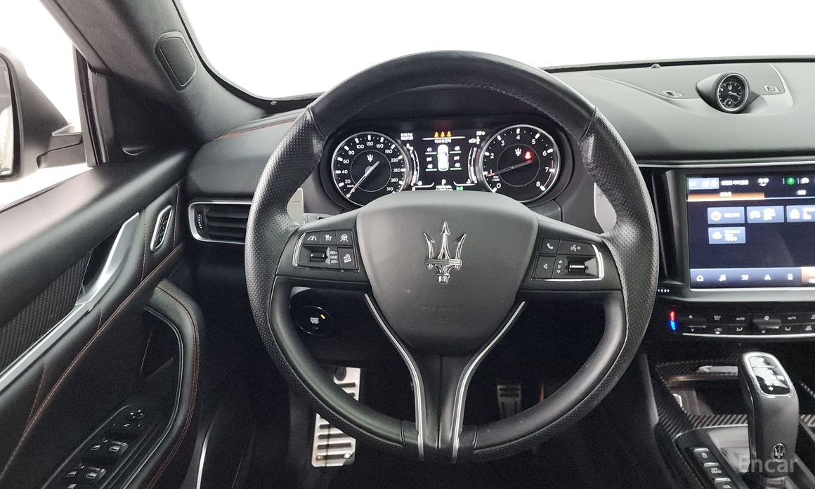 Levante 3.0 AWD Gransport 14