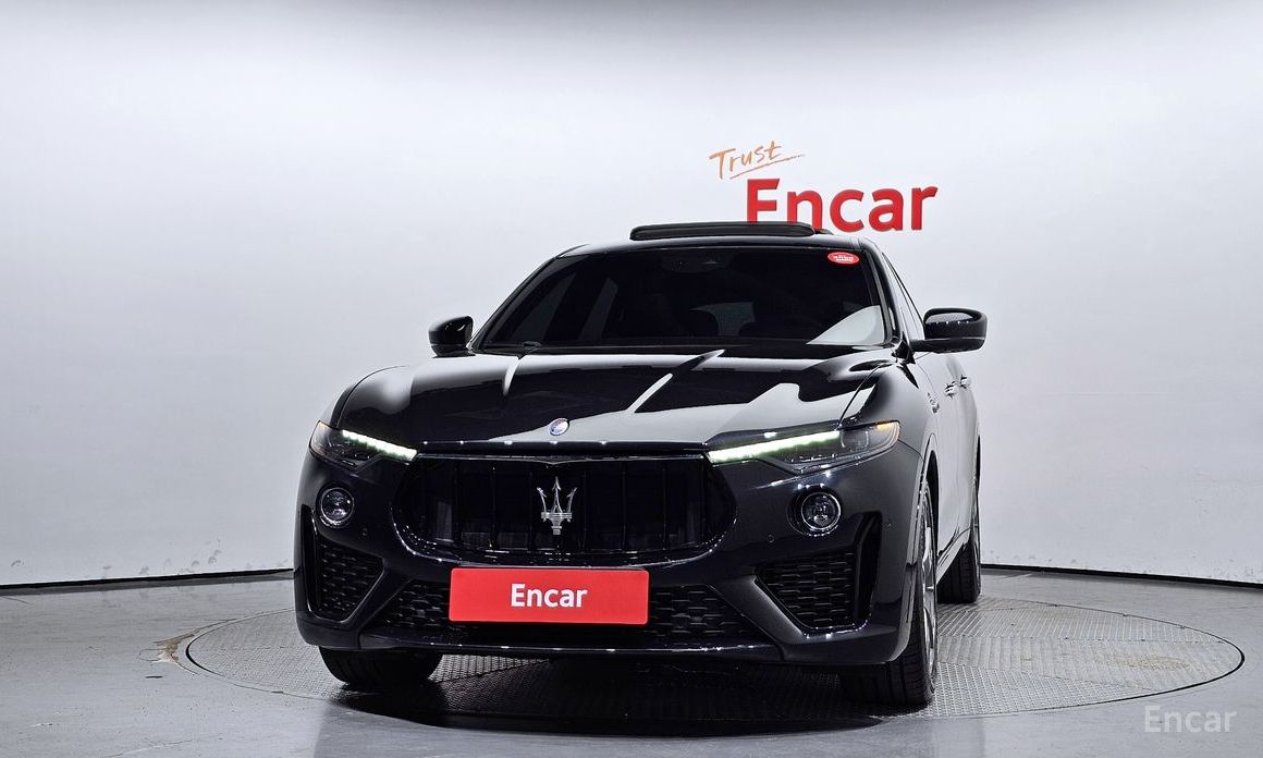 Levante 3.0 AWD Gransport 4
