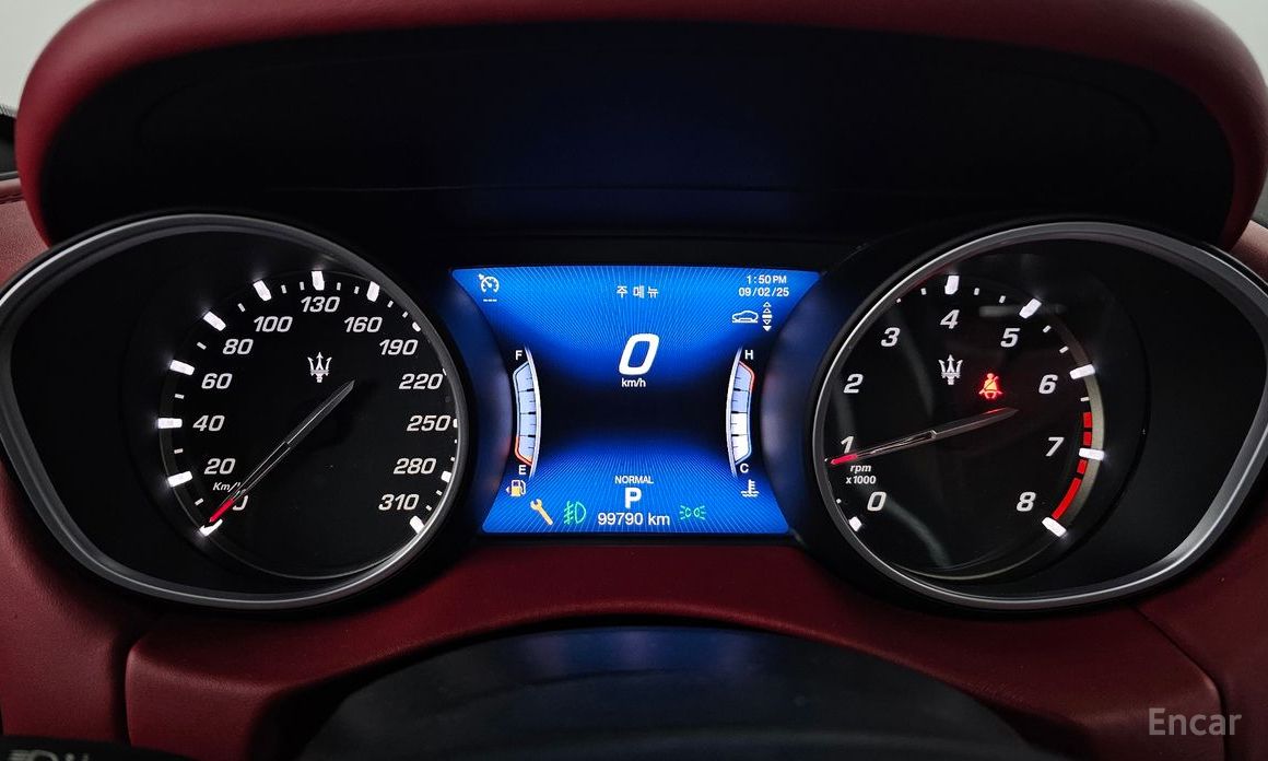 Levante 3.0 AWD Gransport 9