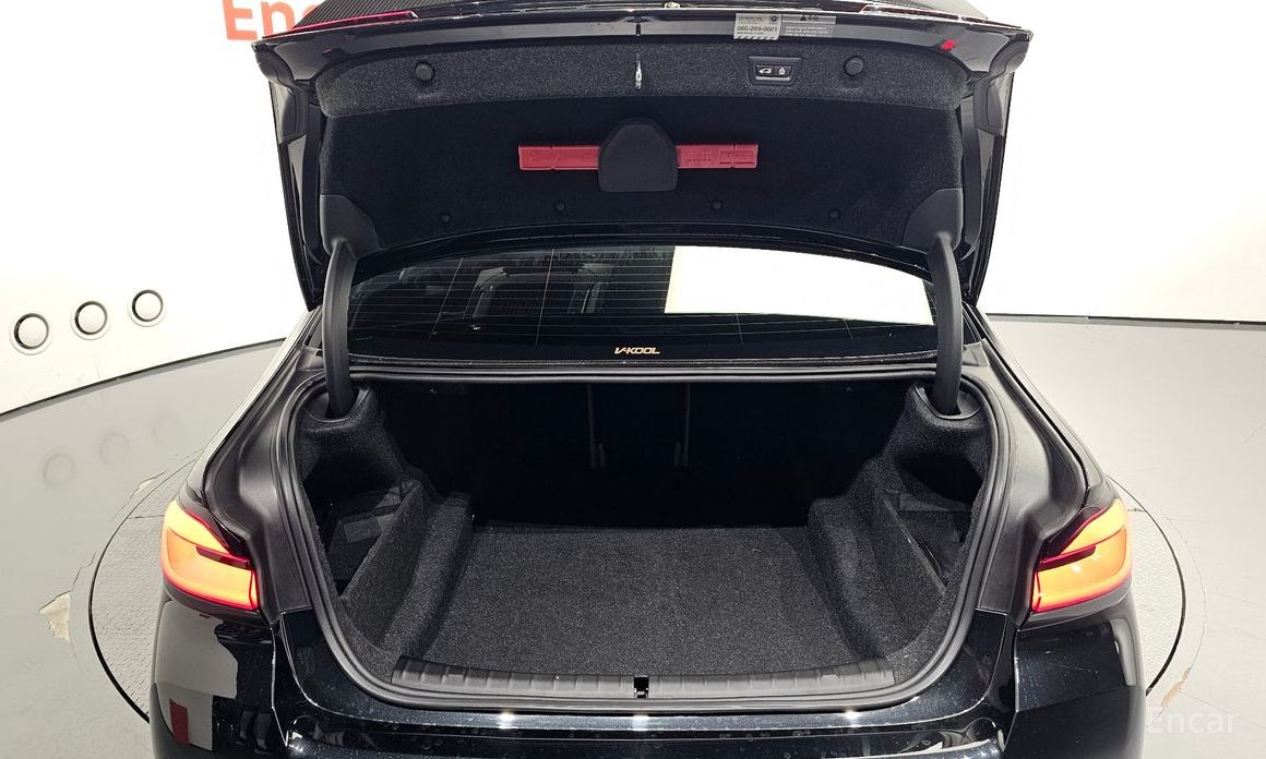 M5 (F90)M5 Sedan Competition 21