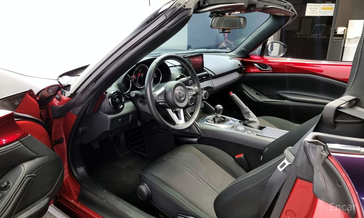 MX-5 MIATAMIATA 11