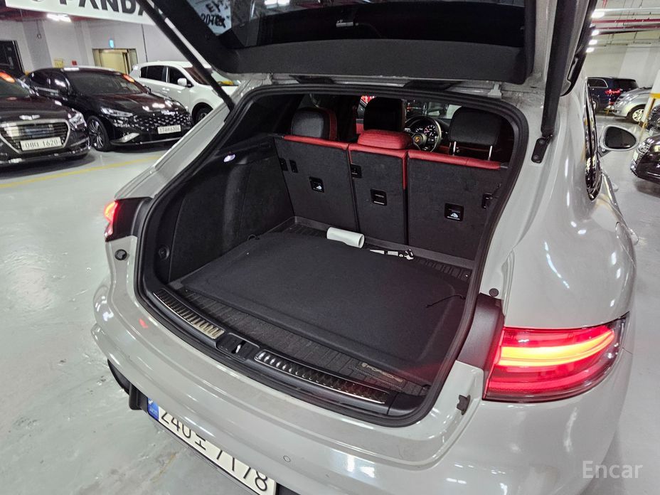 Macan 2. 9 GTS95B 11