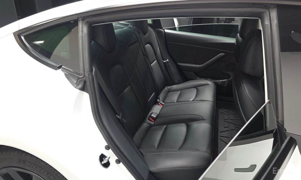 Model 3RWD 13