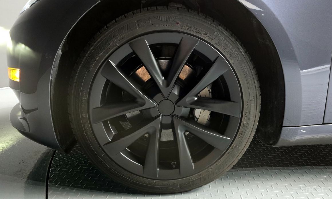 Model 3RWD 6
