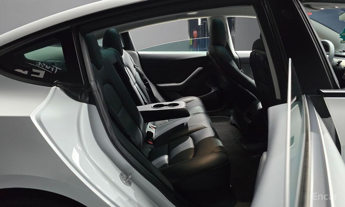 Model 3RWD 13