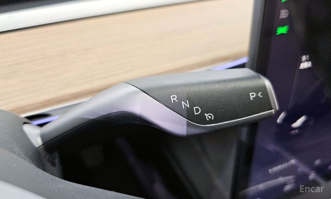 Tesla Model 3RWD №10