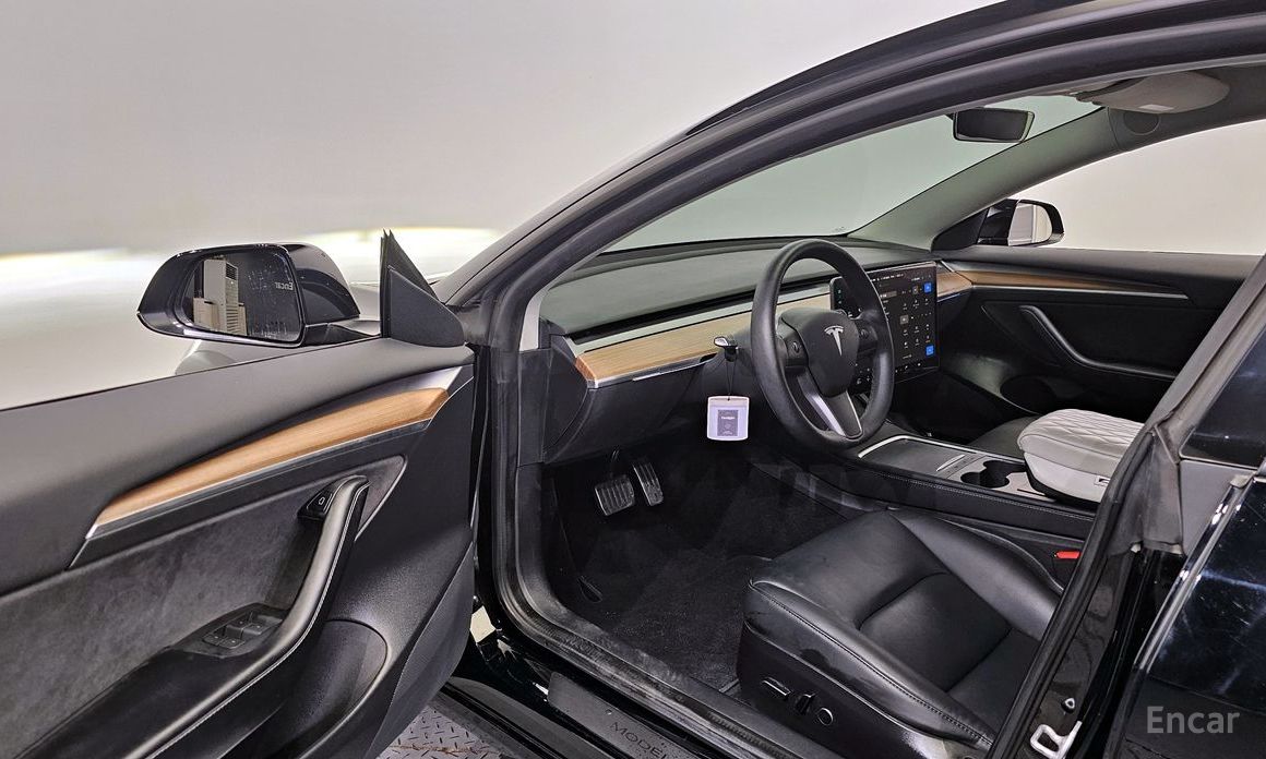 Tesla Model 3RWD №11
