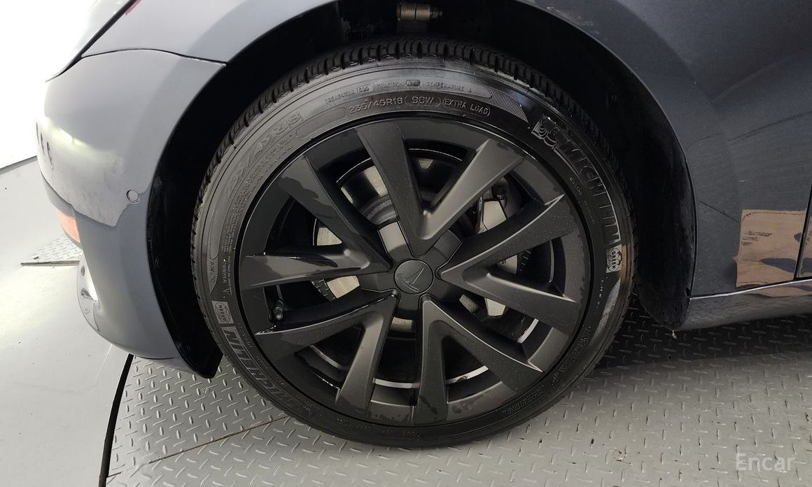 Tesla Model 3RWD №6