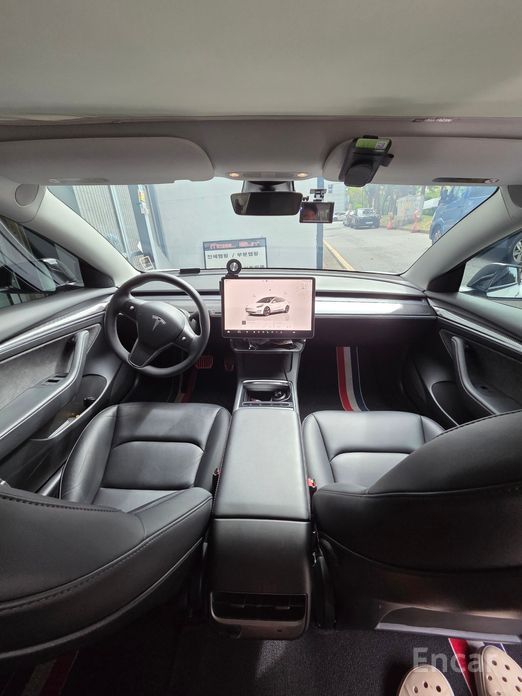 Model 3RWD 11