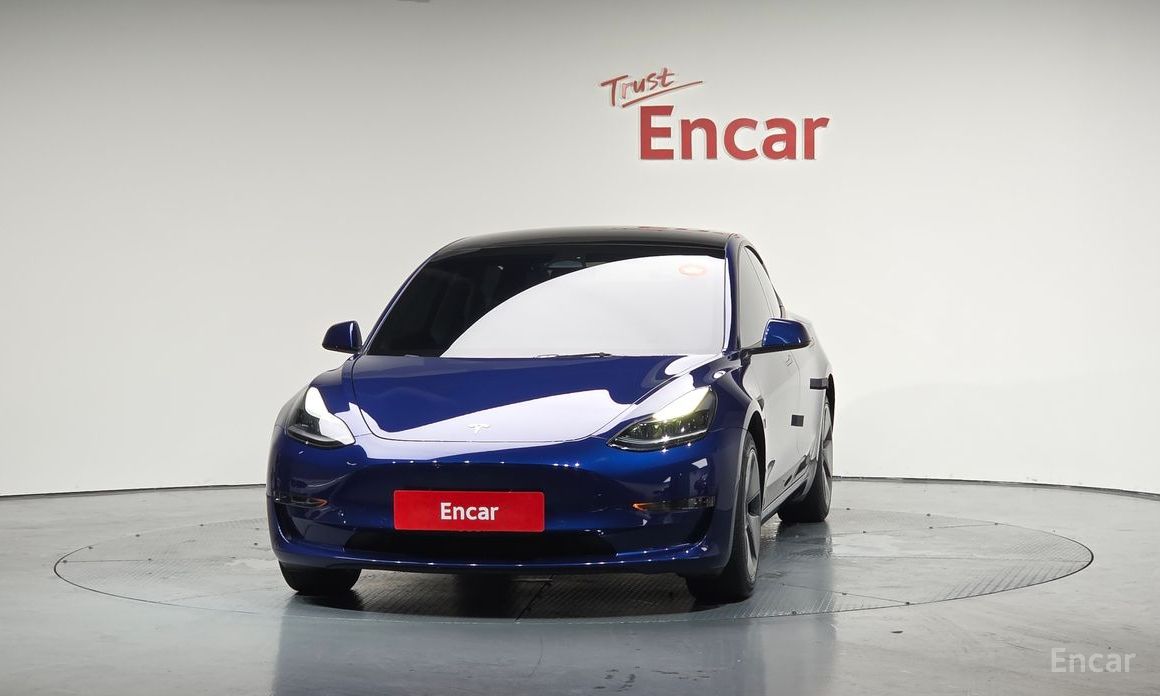 Model 3RWD 4