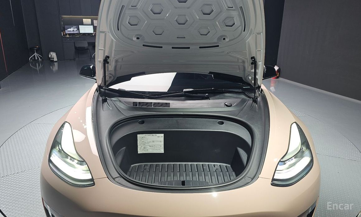 Model 3RWD 7
