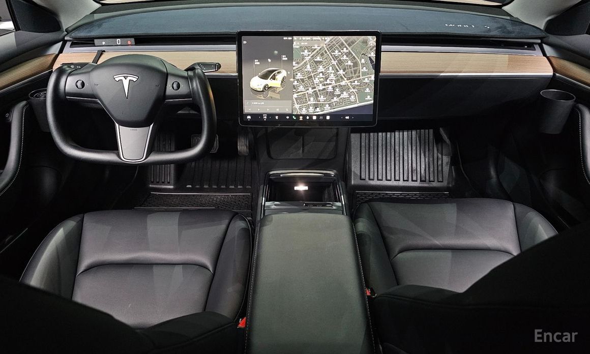 Model 3RWD 8