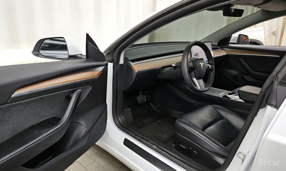 Tesla Model 3 Long Range №11