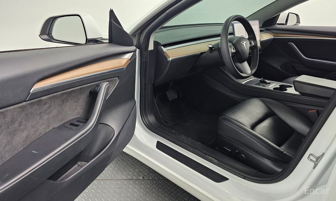 Tesla Model 3 Long Range №12