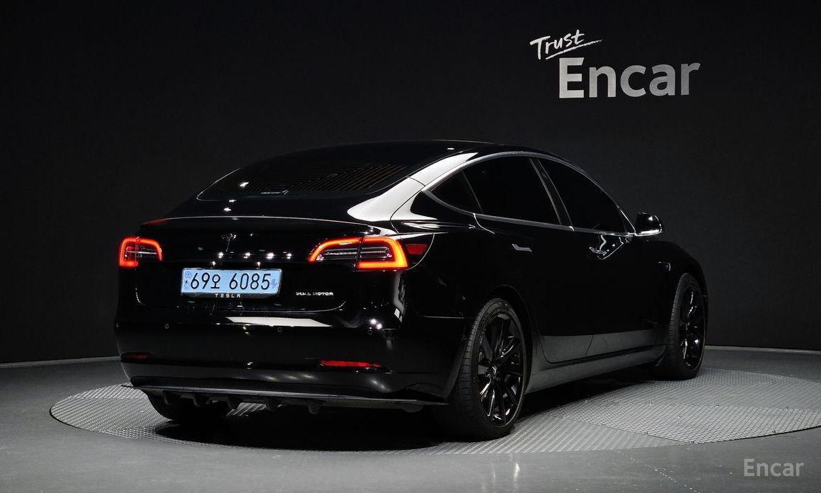 Tesla Model 3 Long Range №3