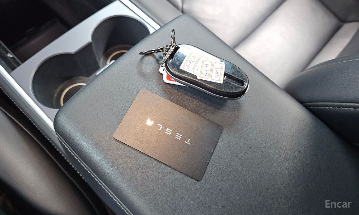 Tesla Model 3 Long Range №19