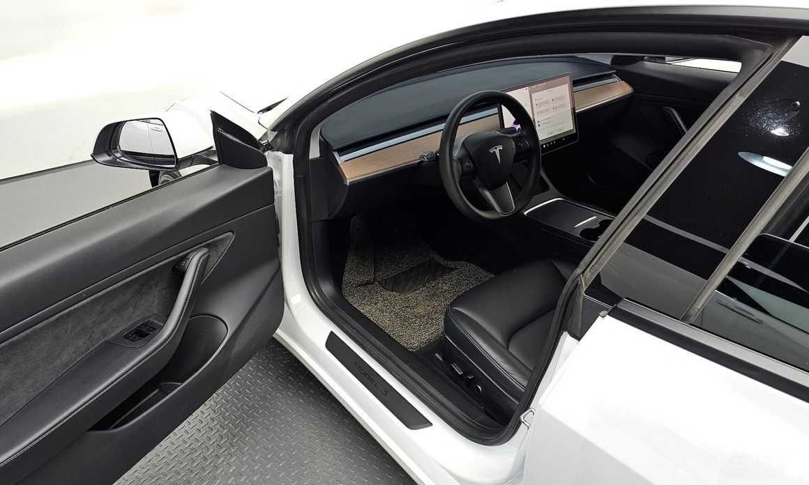Tesla Model 3 Long Range №12
