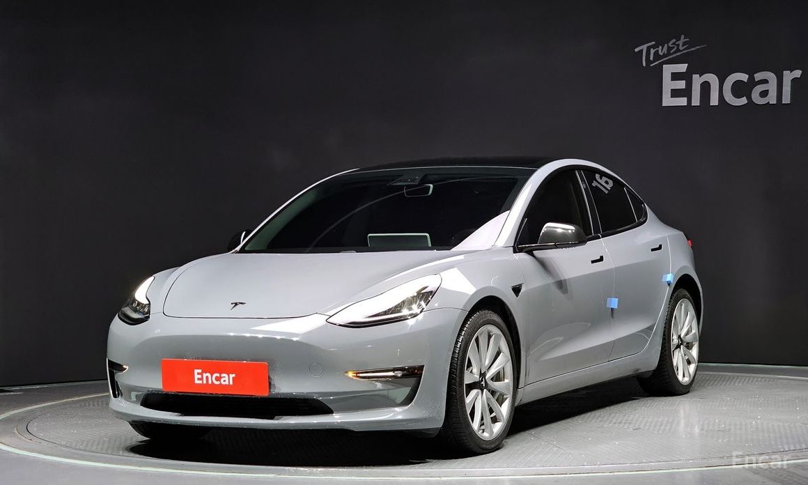 Tesla Model 3 Long Range №2