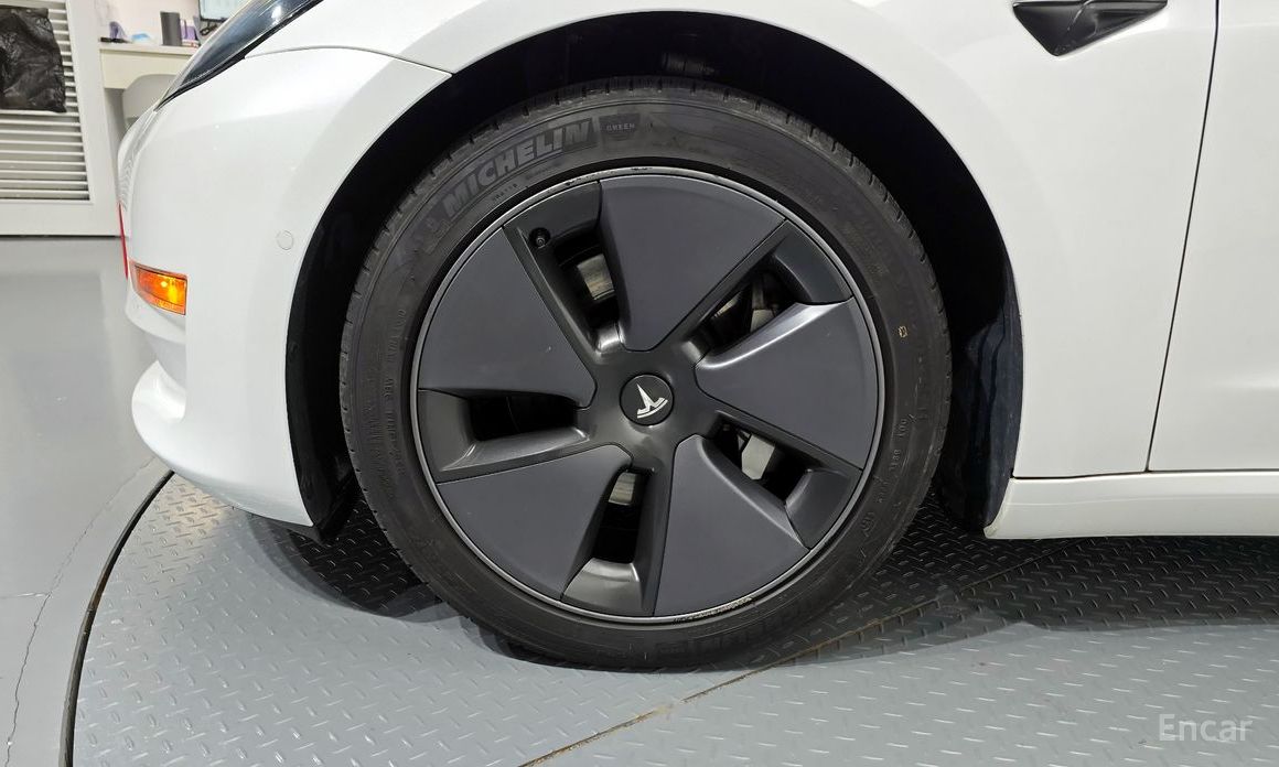Tesla Model 3 Long Range №6