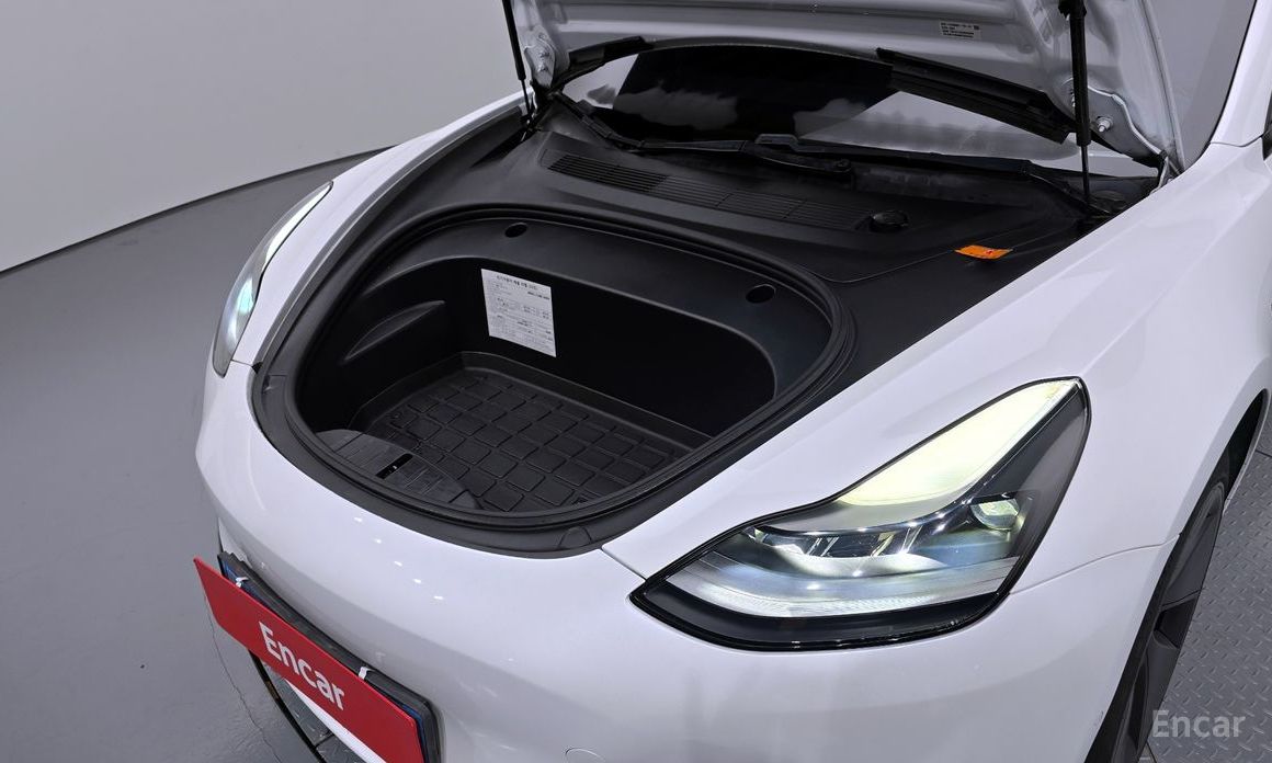 Tesla Model 3 Long Range №7