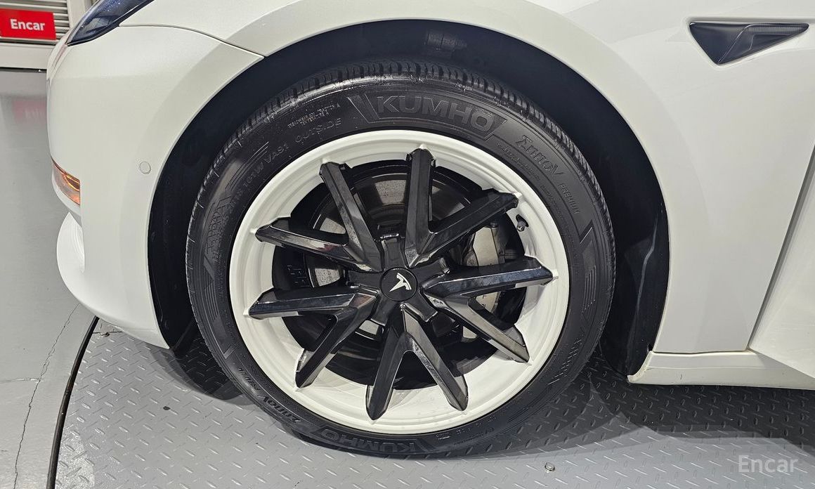 Tesla Model 3 Long Range №6