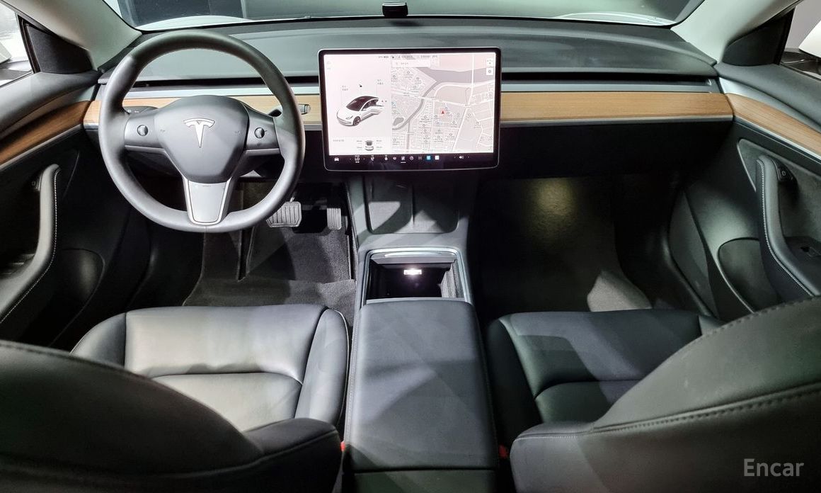 Tesla Model 3 Long Range №8