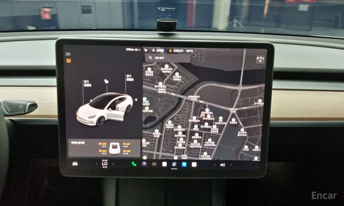 Tesla Model 3 Long Range №20